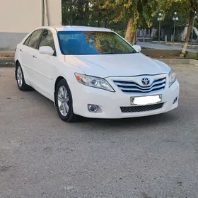 Toyota Camry 2011