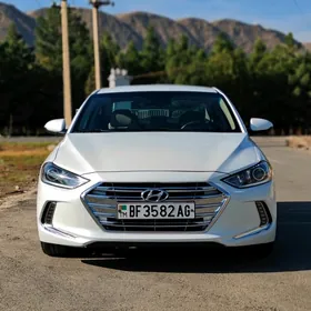 Hyundai Elantra 2018