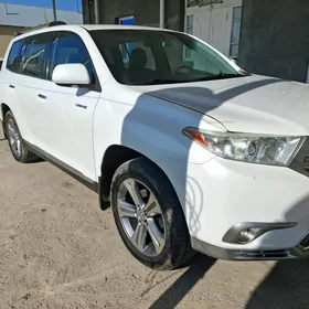 Toyota Highlander 2012