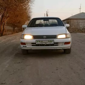 Toyota Corona 1995