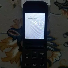 Nokia 2720 Flip