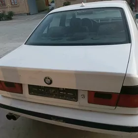 BMW 525 1993