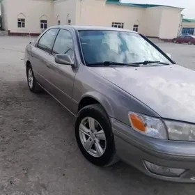 Toyota Camry 2001