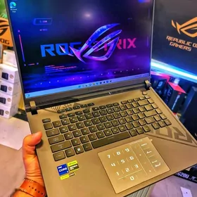 Asus ROG Strix/i9/RAM 16GB