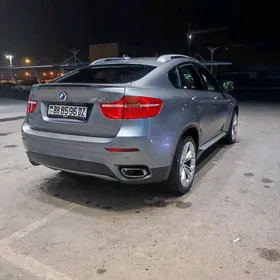 BMW X6 2011