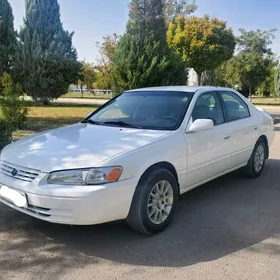 Toyota Camry 1997