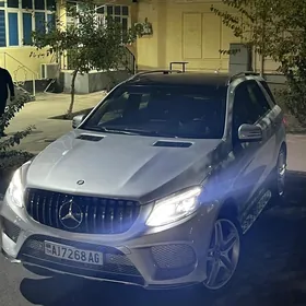 Mercedes-Benz GLE-Class 2018