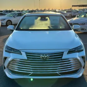 Toyota Avalon 2019