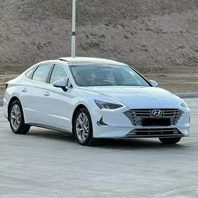 Hyundai Sonata 2022