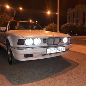 BMW 730 1990