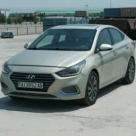 Hyundai Accent 2018