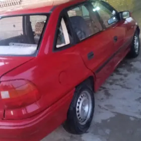 Opel Astra 1992