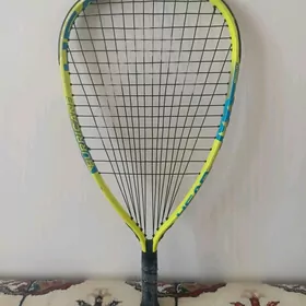 tennis raketka