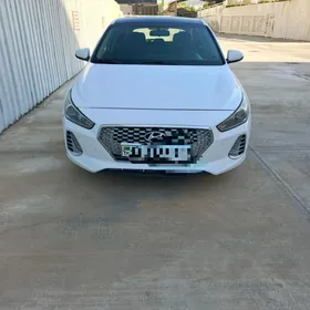 Hyundai Elantra GT 2018