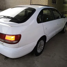 Toyota Carina 1993