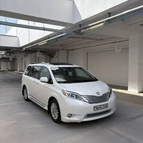 Toyota Sienna 2015