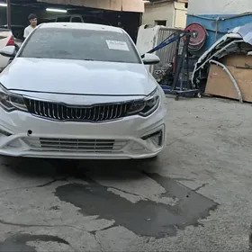 Kia Optima 2019