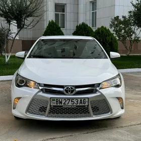 Toyota Camry 2016