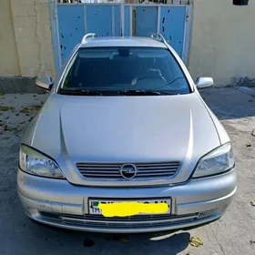 Opel Astra 2003