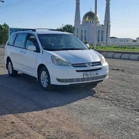 sienna taxi hyzmaty