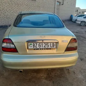 Daewoo Leganza 1998