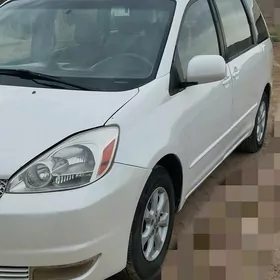 Toyota Sienna 2005