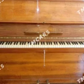 Pianino