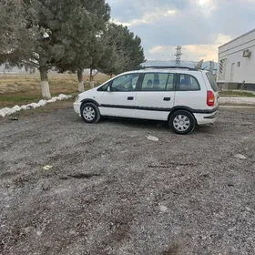 Opel Zafira 2002