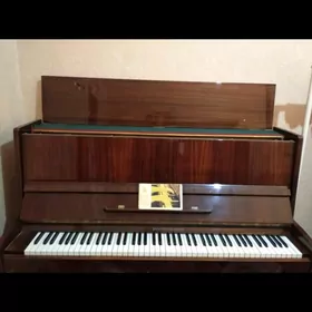 Pianino