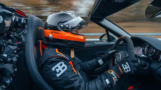 Bugatti Mistral üsti açyk awtoulaglar üçin tizlik rekordyny goýdy
