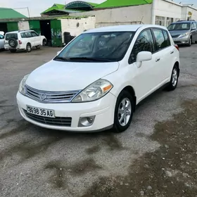 Nissan Versa 2009