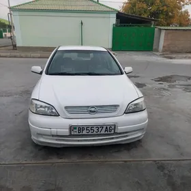 Opel Astra 2003