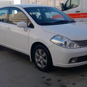 Nissan Versa 2010