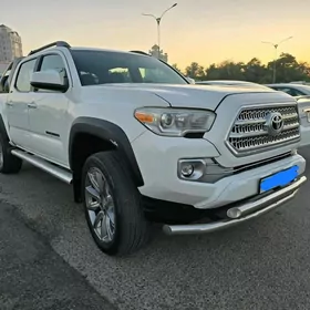 Toyota Tacoma 2018