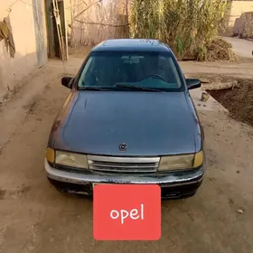 Opel Vectra 1990