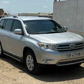 Toyota Highlander 2011