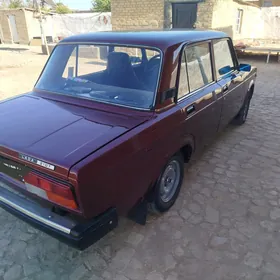 Lada 2107 2000