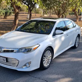 Toyota Avalon 2013