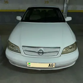 Opel Omega 2003