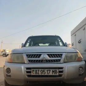 Mitsubishi Pajero 2006