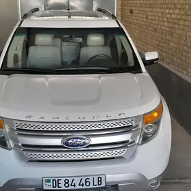 Ford Explorer 2012