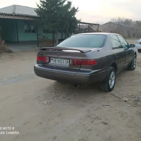 Toyota Camry 1999