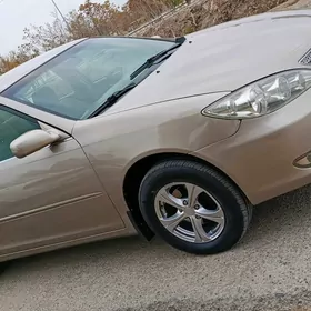 Toyota Camry 2003