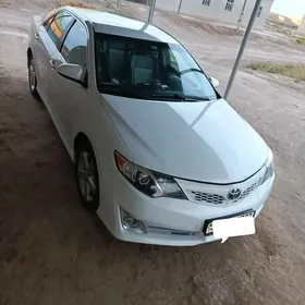 Toyota Camry 2012