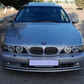 BMW E39 2003