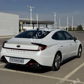 Hyundai Sonata 2021