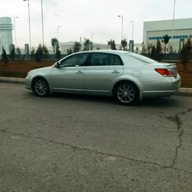 Toyota Avalon 2005