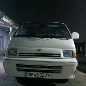 Toyota Hiace 1995