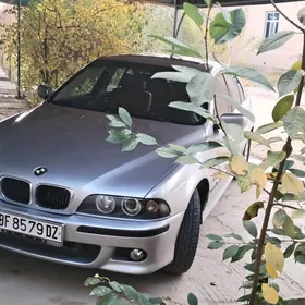 BMW E39 1999