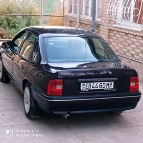 Opel Vectra 1992